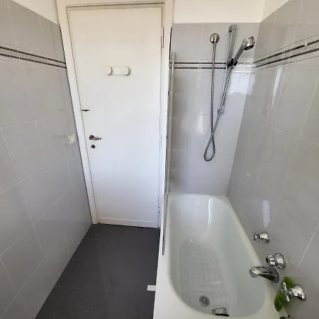 Boutique Maison - Pentimalli 84 アパート