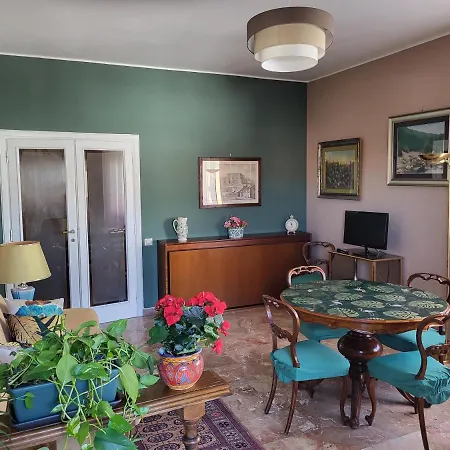 Boutique Maison - Pentimalli 84 アパート ローマ